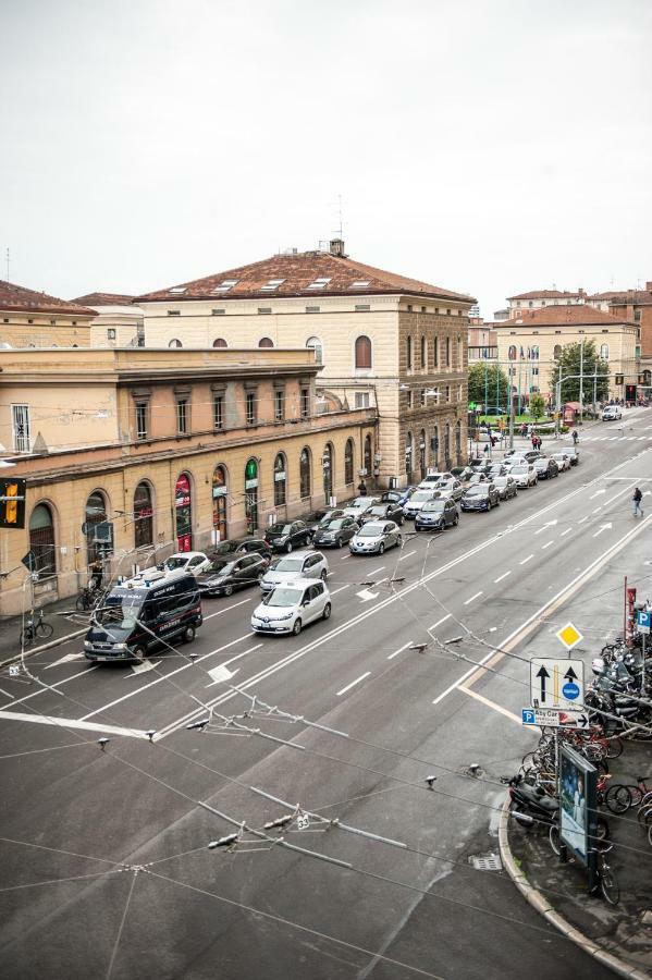 Amendola Central Station Bologna Exterior foto
